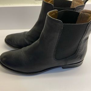 Frye Anna Chelsea ankle boots size 7
